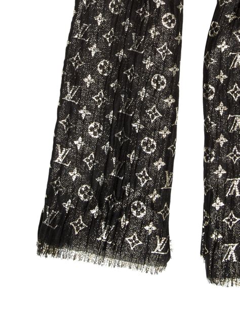 lv monogram so glitter stole|Women's So Glitter Monogram stole .